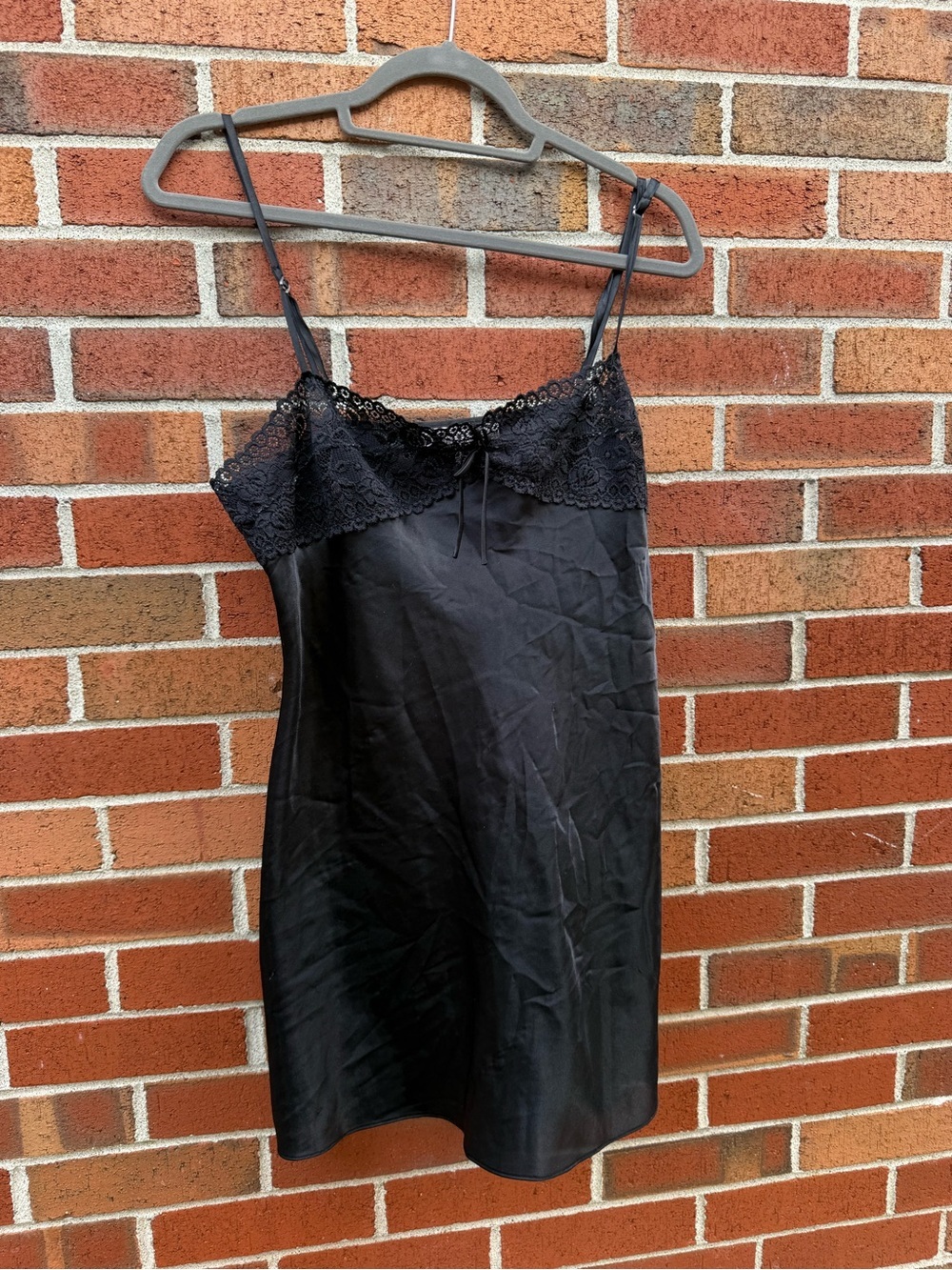 Morgan Taylor Intimates Black Satin Lace Trim Chemise Nightgown Slip Dress Size